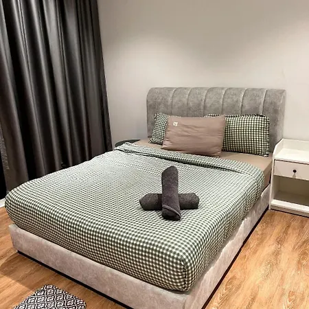 Mumz Service Suite At Quill Residence Kl